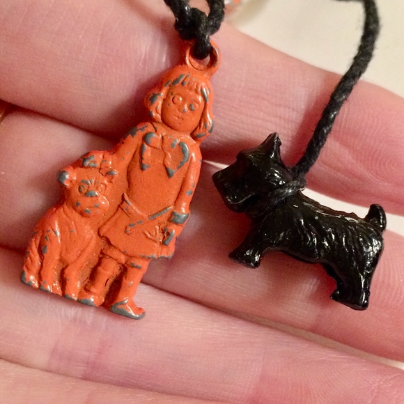Vintage Cracker Jack Charm Necklace - Picture 6 of 7